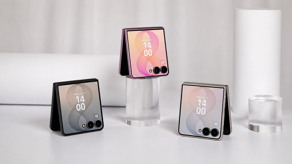 Galaxy Z Flip8 menghadirkan mobilitas tanpa kompromi melalui desain ringkas, Galaxy AI, dan pengalaman FlexWindow yang lebih praktis.