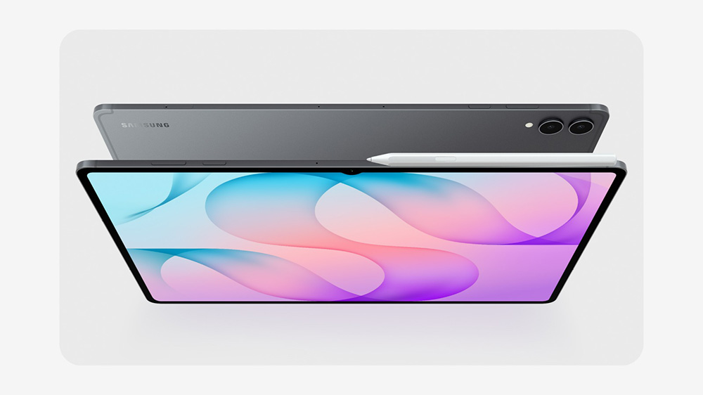 Samsung Galaxy Tab S12 Series tampil dengan desain tipis dan S Pen yang menempel di bagian atas.