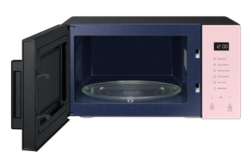 Samsung Baker Series Microwaves to Take Your Love for Baking and