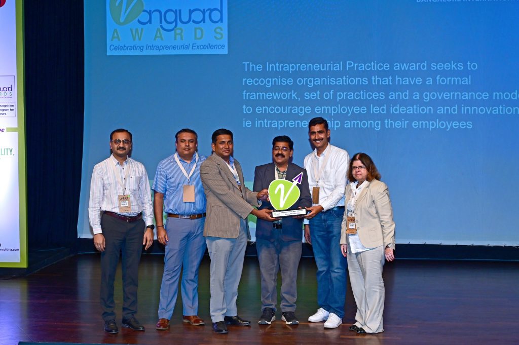 Samsung R&D Institute Bangalore Wins Three Awards for Intrapreneurship ... - Intrapreneurship Awards