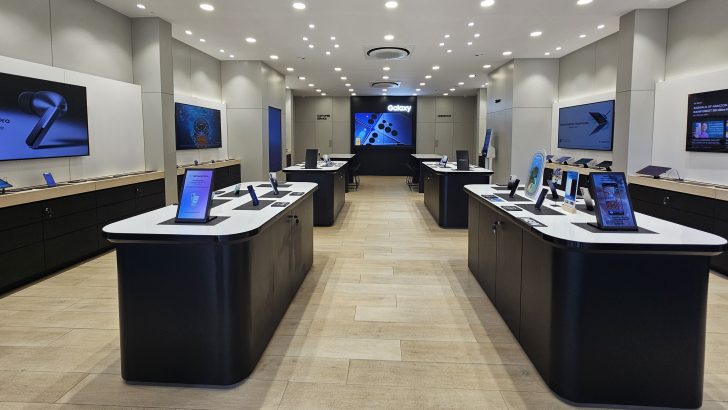 Samsung-Experience-Store-in-Andheri.jpg
