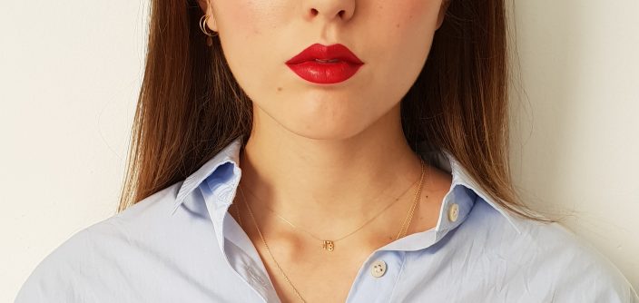 10.-Selfie-Glamour-con-Labbra-rosse-e1531834149789.jpg