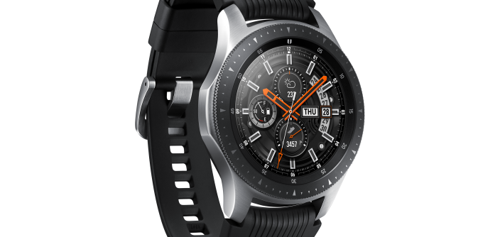 10_GalaxyWatch_L-Perspective_Silver.png
