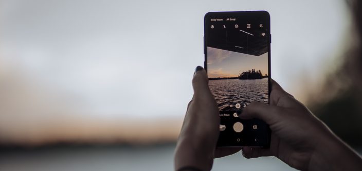 Smartphone-in-vacanza_Galaxy-S10.jpg
