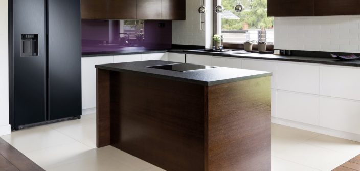 RS68N8231B1_ambientata_low.jpg