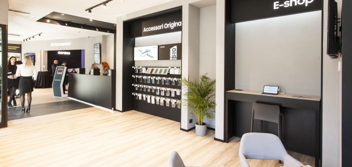 SamsungCustomerService_Brescia_2.jpg