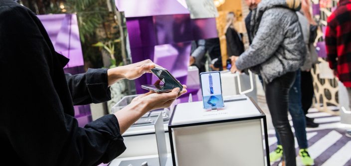 Samsung-Galazy-Z-Flip-pop-up-store_10-Corso-Como_10.jpg