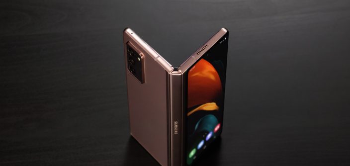 Galaxy-Z-Fold2_04.jpg