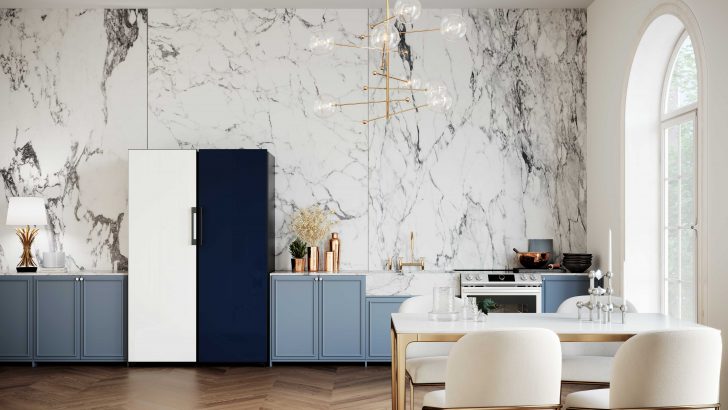 Bespoke_Lifestyle-image_10-Clean-Glass-White_Glam-Glass-Navy.jpg