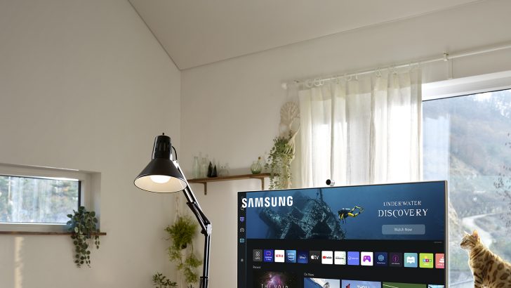 Smart-monitor_Million-seller_daylight-blue.jpg