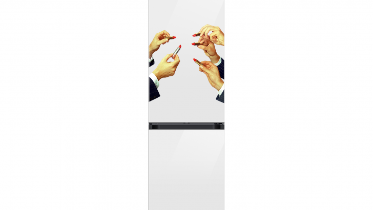 SAMSUNG-TOILETPAPER_Lipstick.png