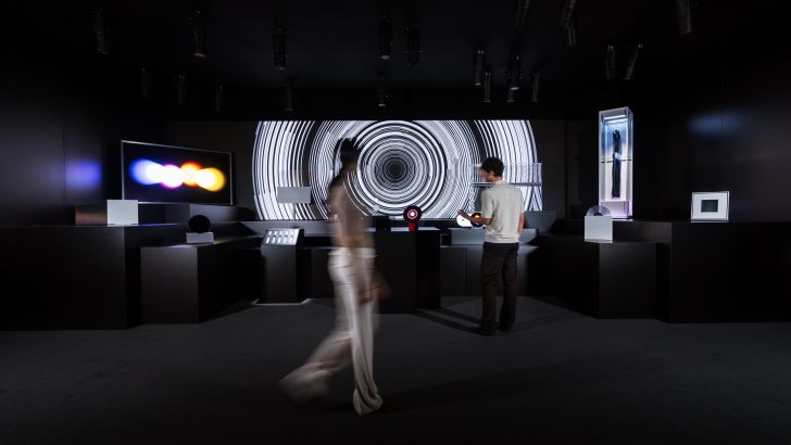Samsung_MDW26_Design-is-an-Act-of-Love_The-Welcome-Show.jpg