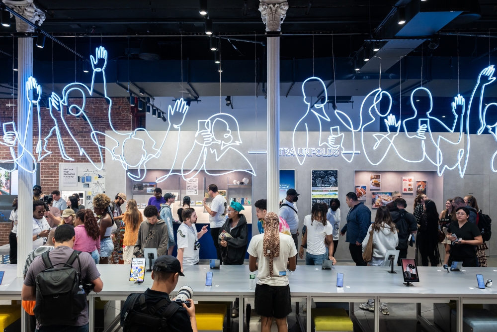 Старт продаж Q7B7