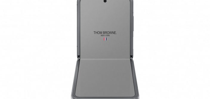 galaxy-z-flip_thom-browne-edition_front-table-top.jpg