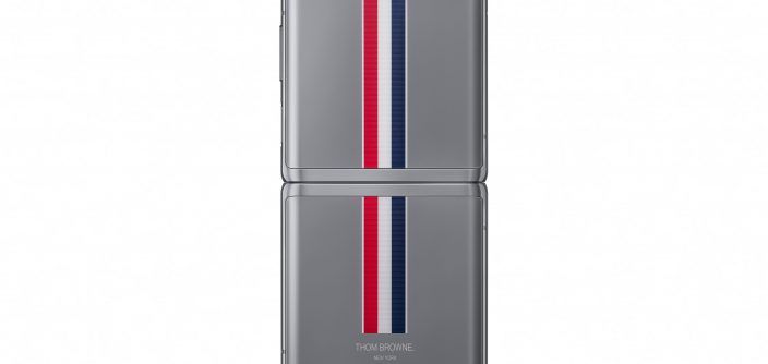 galaxy-z-flip_thom-browne-edition_open-back.jpg