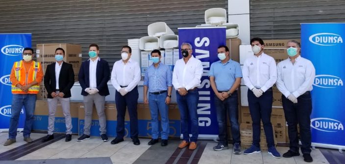 Samsung-y-Diunsa-entregan-importante-donativo.jpg