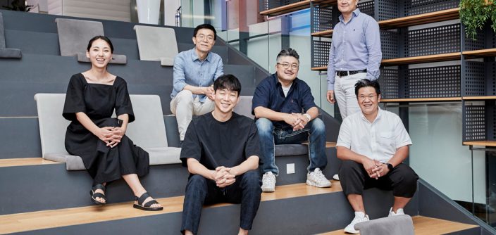 Galaxy-Buds-Live-Designer-Interview_main_1.jpg