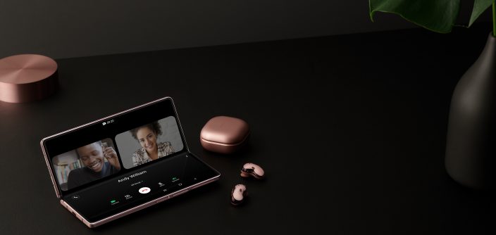 06_galaxyzfold2_designstory.jpg
