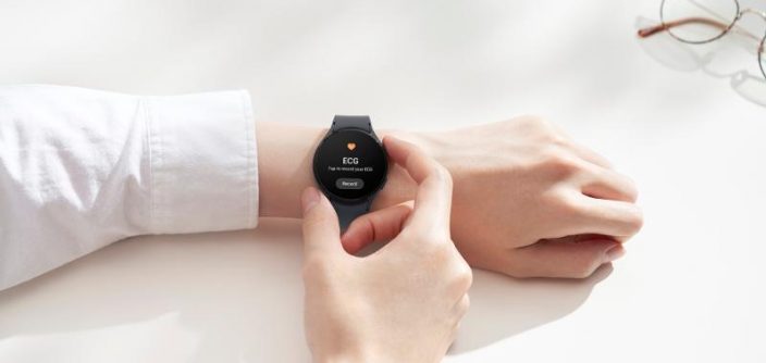 THUMB_013_hands-on_galaxy_watch5_graphite-e1686607181975.jpg