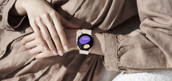 012_hands-on_galaxy_watch5_pinkgold-e1685549632930.jpg