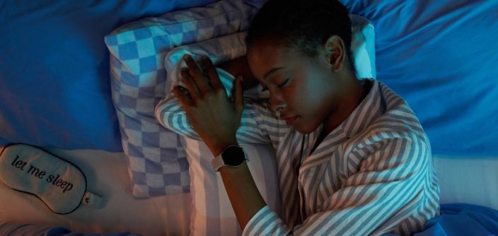 Galaxy-Watch_User-case_main1-e1697563014204.jpg