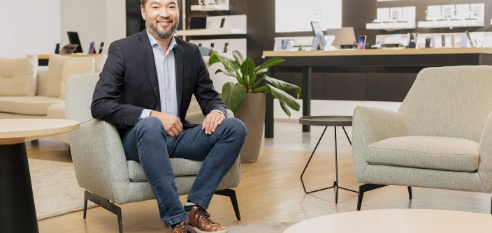 Helvio-Kanamaru-Director-de-ESG-y-Ciudadanía-Corporativa-para-América-Latina-de-Samsung-e1706039099696.jpg
