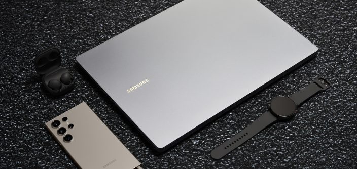 004-eco-galaxy-s24ultra-book4-ultra-watch6-buds2pro-titaniumgray-moonstonegray-graphite-spen-e1717618819829.jpg