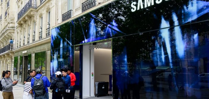 Samsung-Mobile-Galaxy-Unpacked-2024-Paris-Galaxy-Experience-Space_main1-e1721943486494.jpg