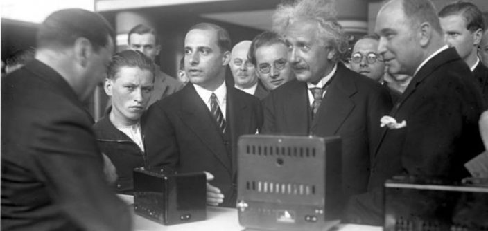 2-IFA-1930_Albert-Einstein_photo-credit_IFA-website.jpg