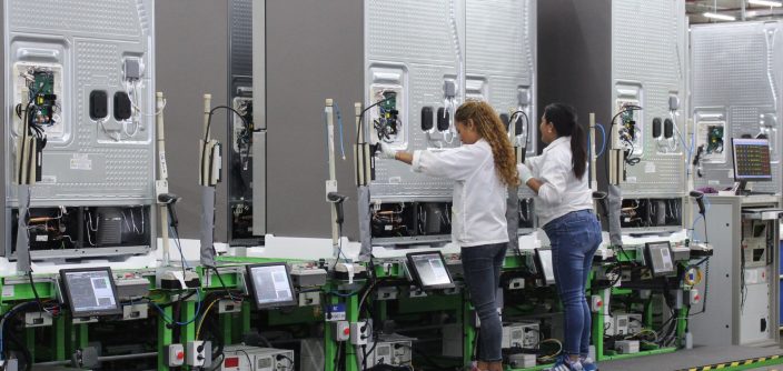 Fábrica-Samsung-en-Querétaro-México-1-e1727016589397.jpg