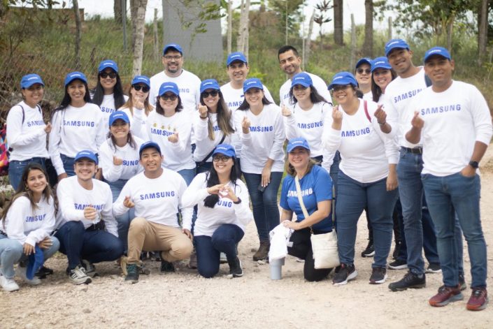 Voluntariado-Samsung3-1024x683-e1732037477462.jpg