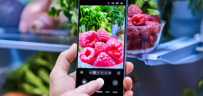 015-handson-galaxy-s25ultra-titaniumsilverblue-50mp-ultrawide-camera.jpg