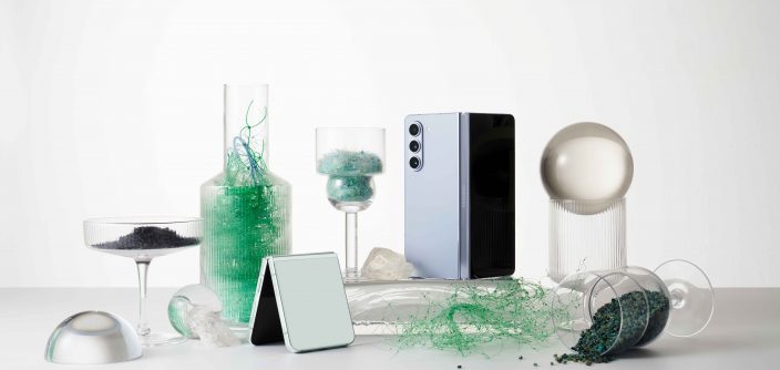 005-lifestyle-galaxy-zfold5-icyblue-zflip5-mint-1-e1741729664884.jpg