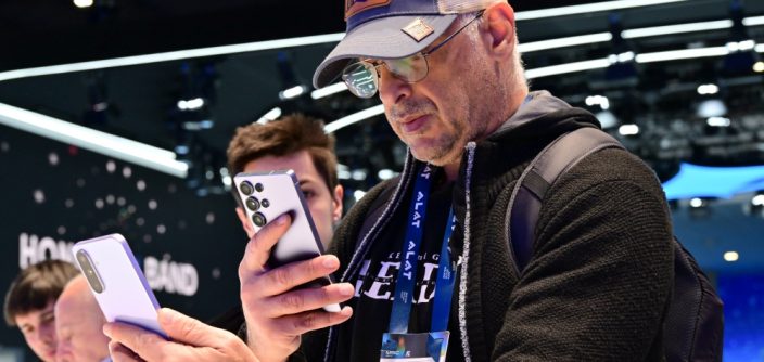 11-Samsung-Mobile-MWC-2025-Galaxy-S25-Edge-Project-Moohan-Galaxy-A-series_main11-e1741219490278.jpg
