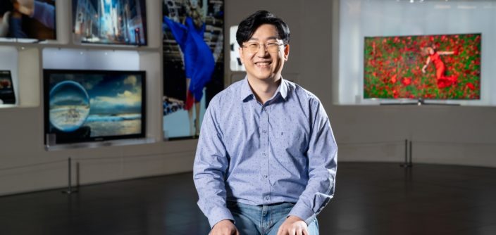 2-3-Samsung-TVs-and-Displays-Samsung-Quantum-Dots-Technology-QLED-TVs-Quantum-Dots-Experts-Interview-Part-2_main4-e1744797184522.jpg