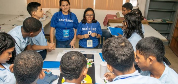 Voluntariado-Blue-Zones1-1024x682-e1746573383845.jpg