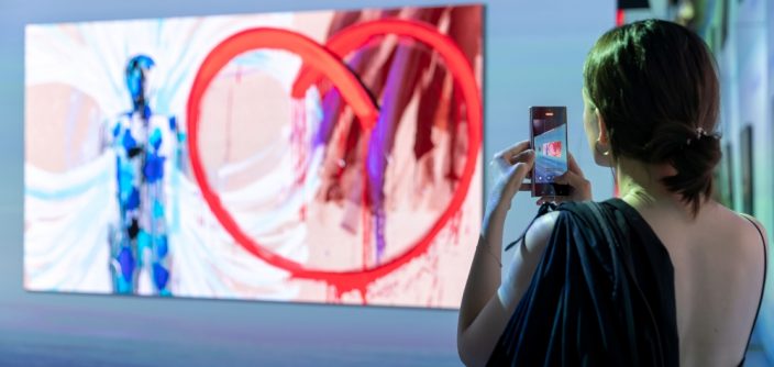 Samsung-TVs-and-Displays-Samsung-Art-Store-Samsung-ArtCube-Art-Basel-Basel-2025-Event-Highlights_main9-e1750288515527.jpg