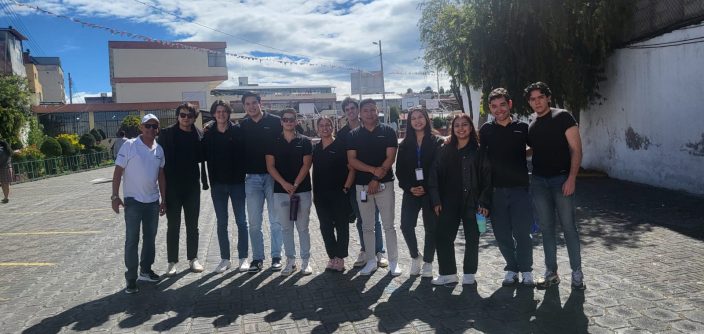 Voluntariado-Design-Thinking-EC3-e1750802986559.jpg
