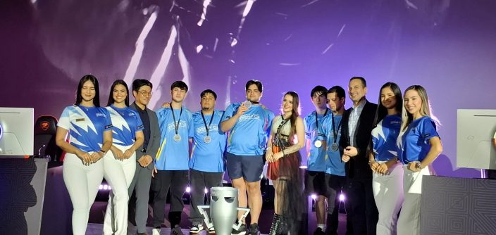 Foto-Final-Equipo-Campeon-UY.jpg