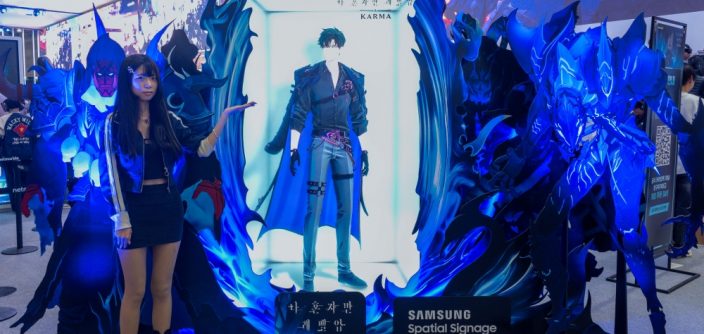 Samsung-TVs-and-Displays-Spatial-Signage-and-Odyssey-3D-G-Star-2025_main1-e1763158595628.jpg