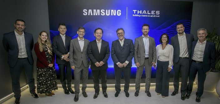 20260127_samsung_assinatura_thales_-54ed-e1769605854393.jpg
