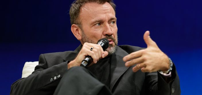 KH107649.jpg