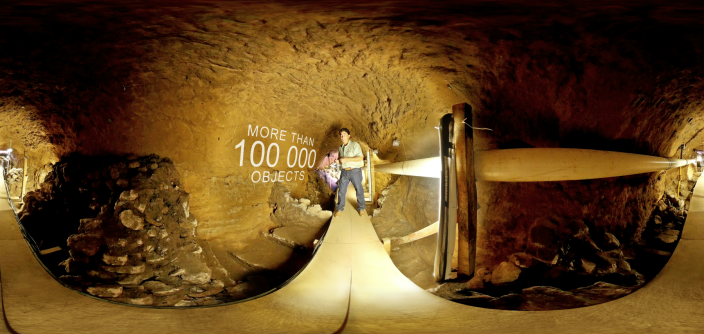 Teotihuacan_Tunel.png