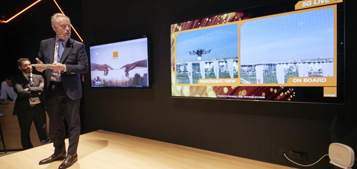 Samsung-Cisco-Orange-Demo2.jpg