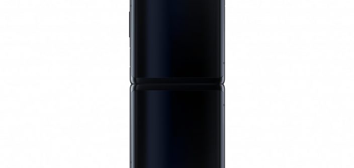 galaxy-z-flip_mirror-black_open-back.jpg