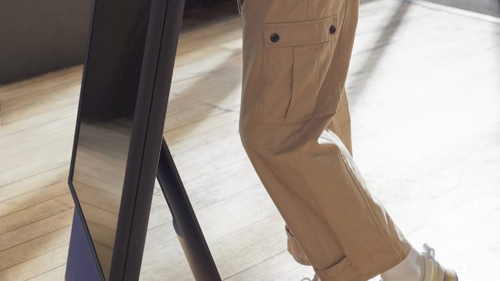 Samsung-Lifestyle-TV_Sero_3A_B-roll_0152.jpg