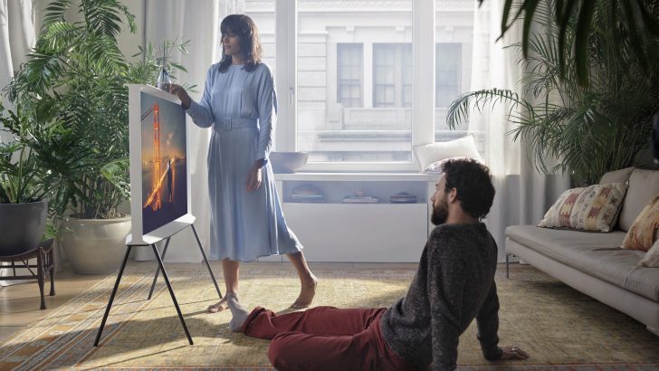 Samsung-Lifestyle-TV_Serif_1B_A-cut_With-Talent_0137.jpg