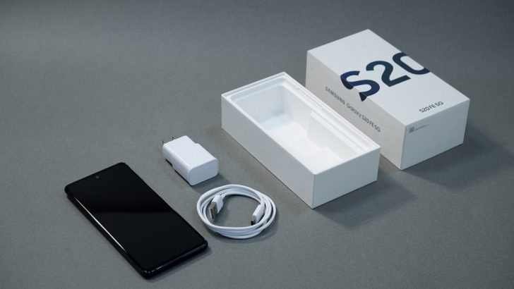S20-FE-unboxing_main2.jpg