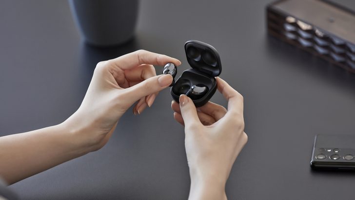 Galaxy-Buds-Pro_Hands-on-2.jpg