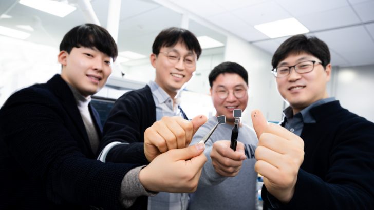 mini-LED-interview_main3.jpg